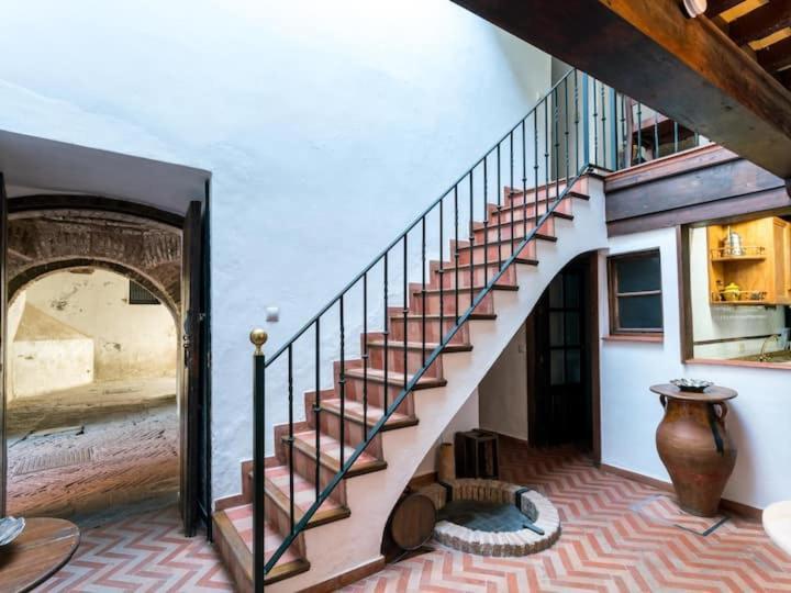 Historic House In The Center Vakantiehuis *